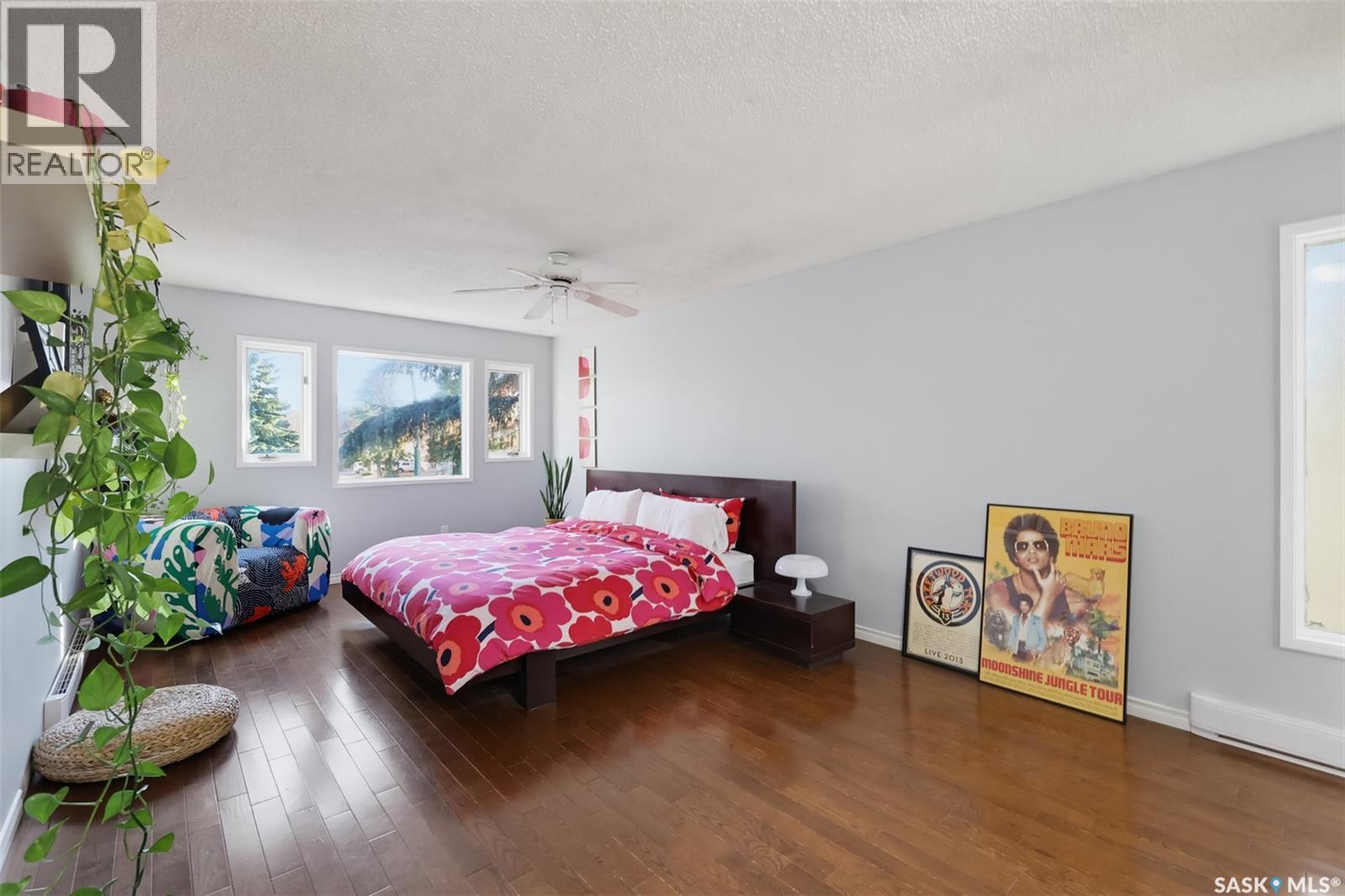 2457 Eastview, Saskatoon, Saskatchewan  S7J 3E8 - Photo 18 - SK051051