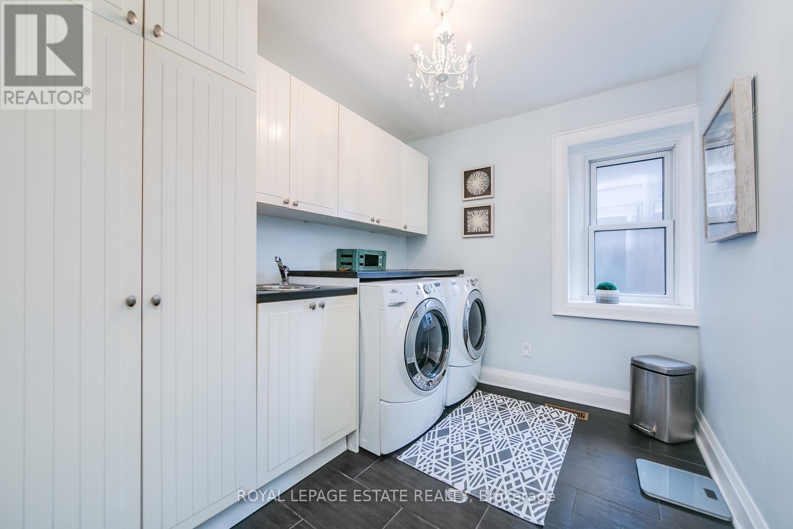 80 Elmer Avenue, Toronto, Ontario  M4L 3R7 - Photo 35 - E13765230