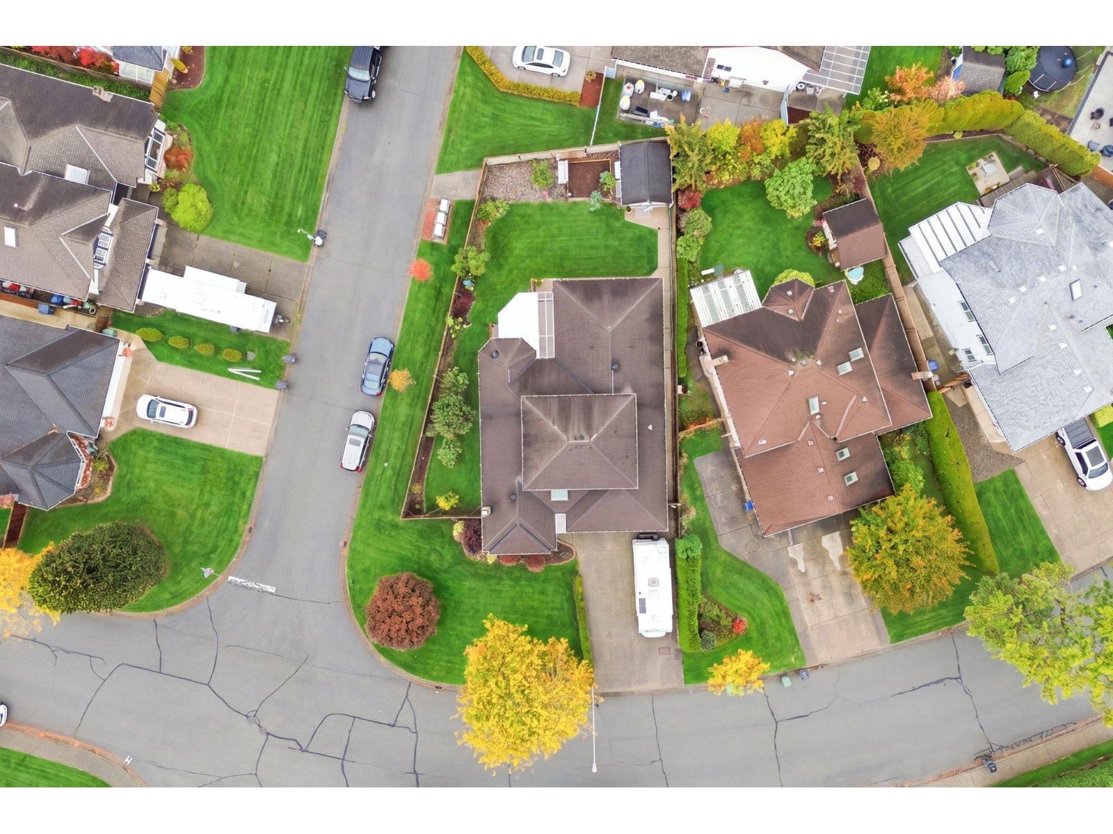 18707 60a Avenue, Surrey, British Columbia  V3S 7P3 - Photo 38 - R3175288