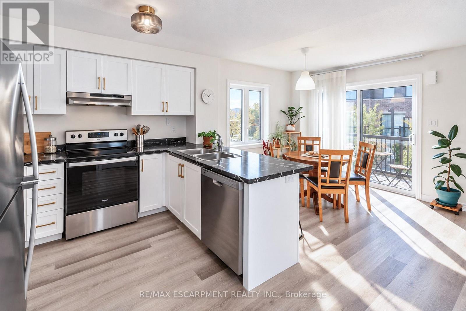 31 Dryden Lane, Hamilton, Ontario  N8H 1N4 - Photo 6 - X14032722