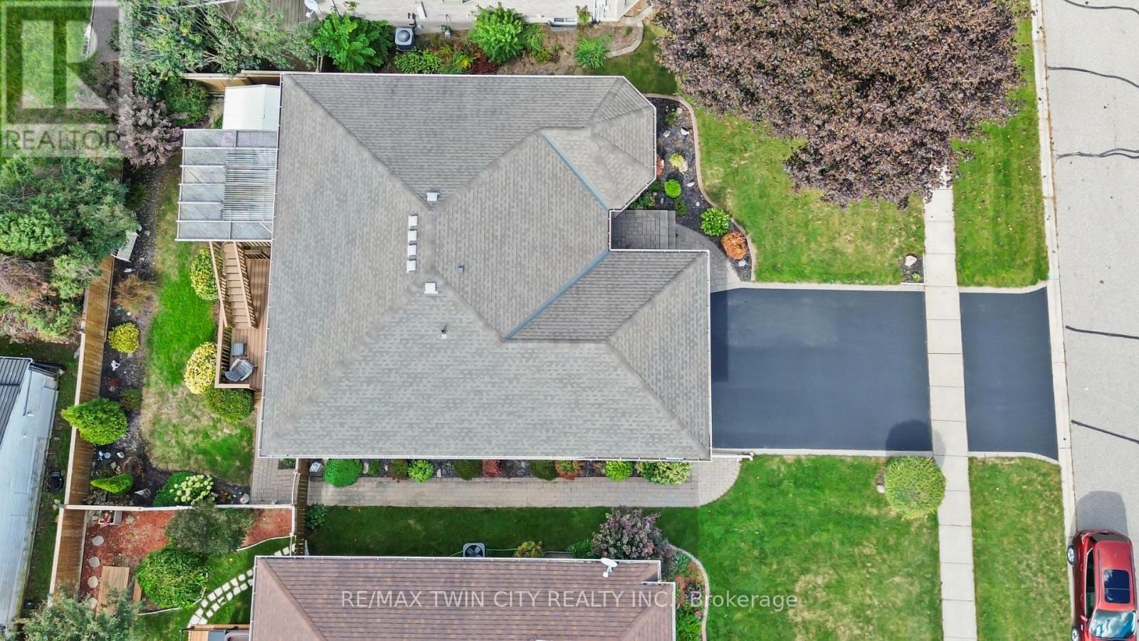 9 Nixon Avenue, Brant, Ontario  N3L 4E2 - Photo 4 - X14032796