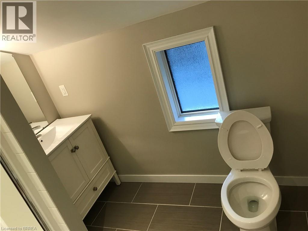203 Brant Avenue, Brantford, Ontario  N3T 3J1 - Photo 14 - 40869849