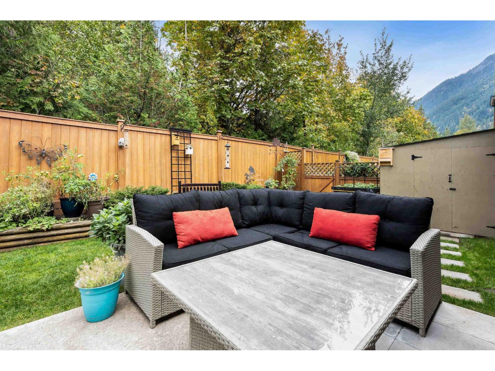 23 1175 7TH AVENUE|Hope