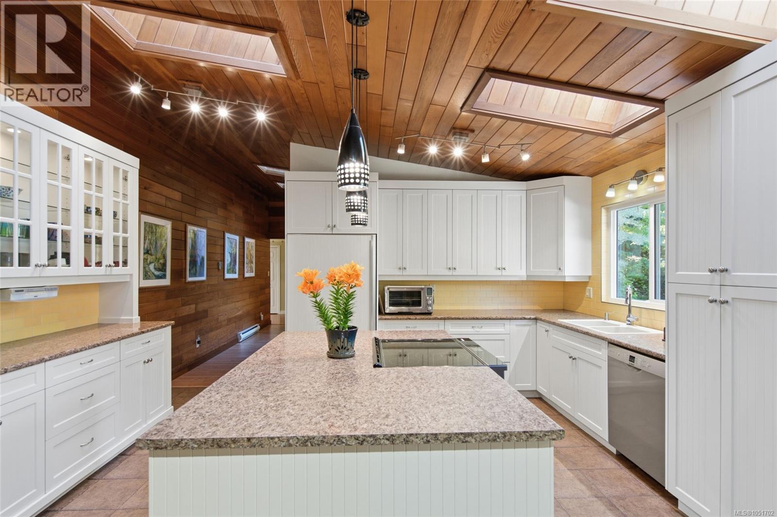 1061 Harlequin Rd