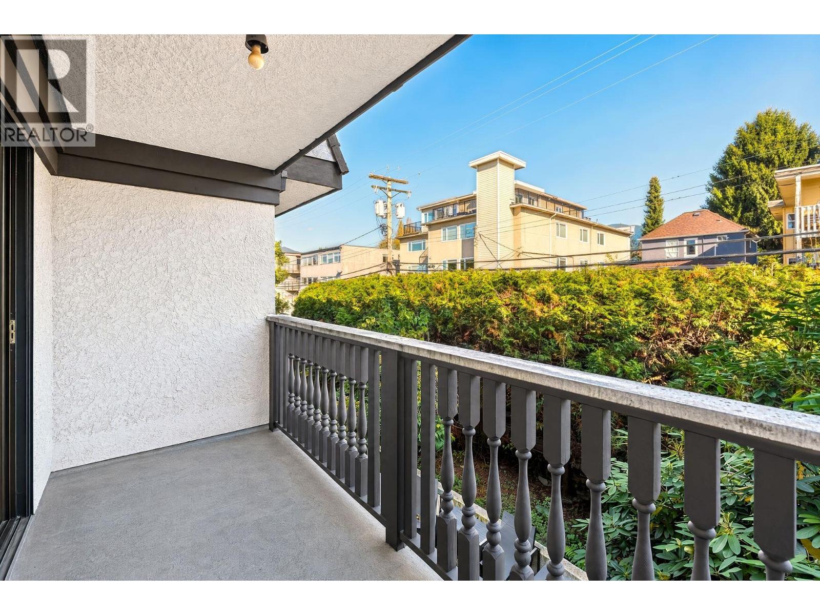 214 310 W 3rd Street, North Vancouver, British Columbia  V7M 1G4 - Photo 11 - R3174696