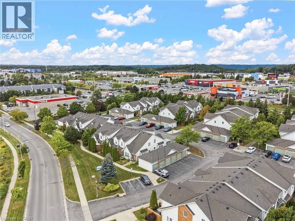 1085 Harrogate Drive Unit# 5, Ancaster, Ontario  L9K 1R2 - Photo 19 - 40869585