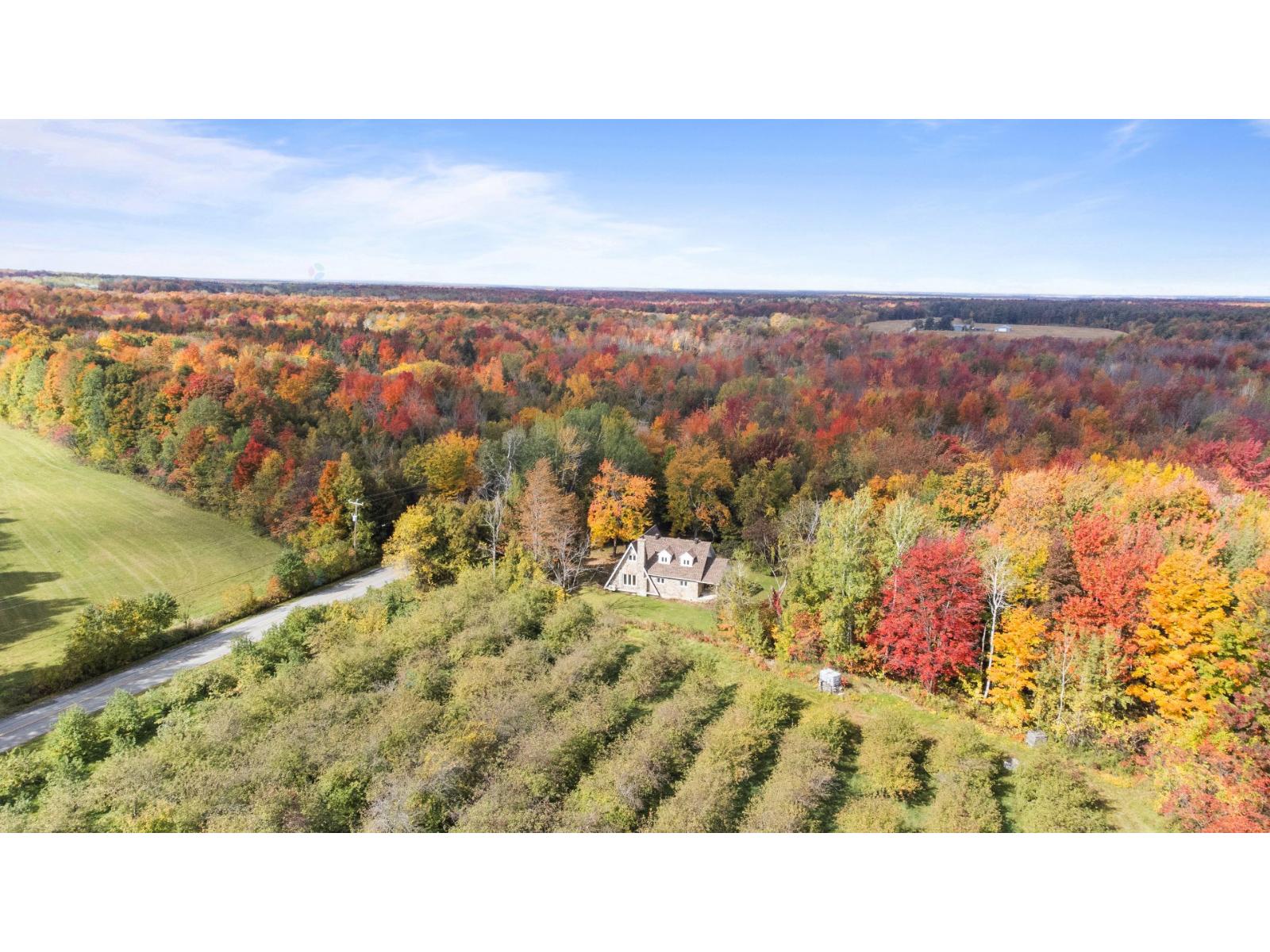 3949 Mtée Sharpe Franklin Quebec Canada J0S1E0 4