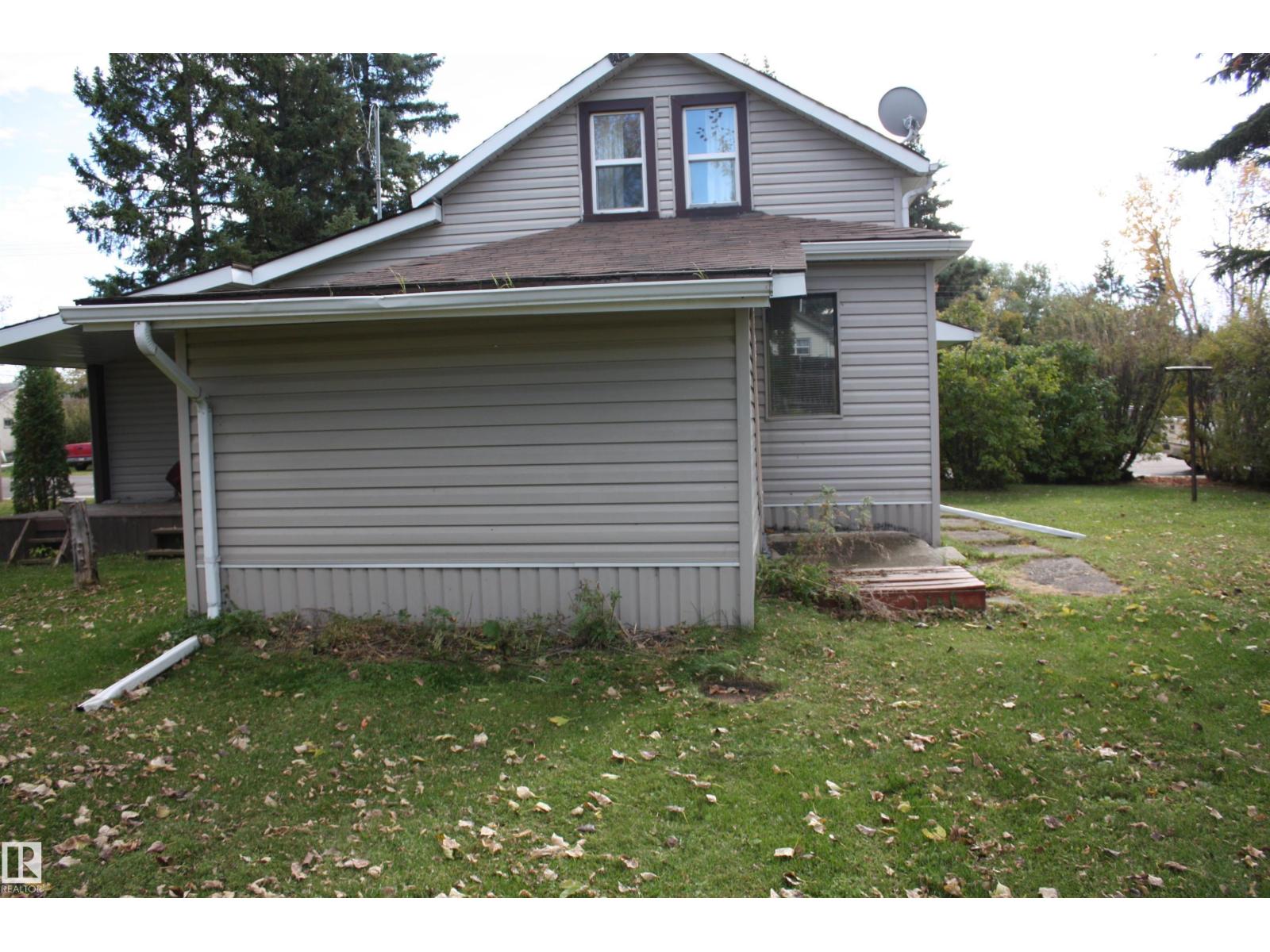 5012 49 Ave, Radway, Alberta  T0A 2V0 - Photo 11 - E4512045