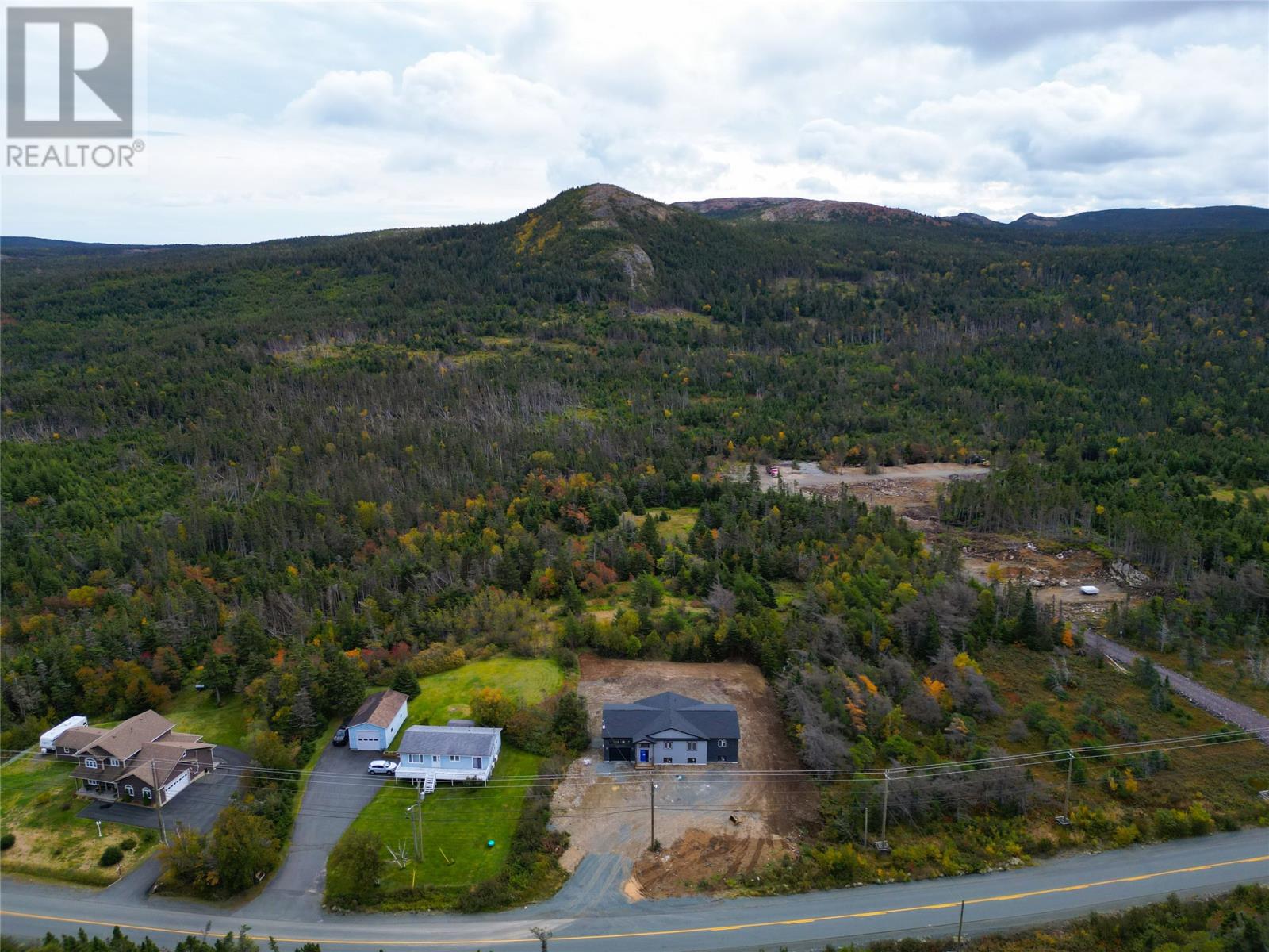 778-780 Pouch Cove Line, Pouch Cove
