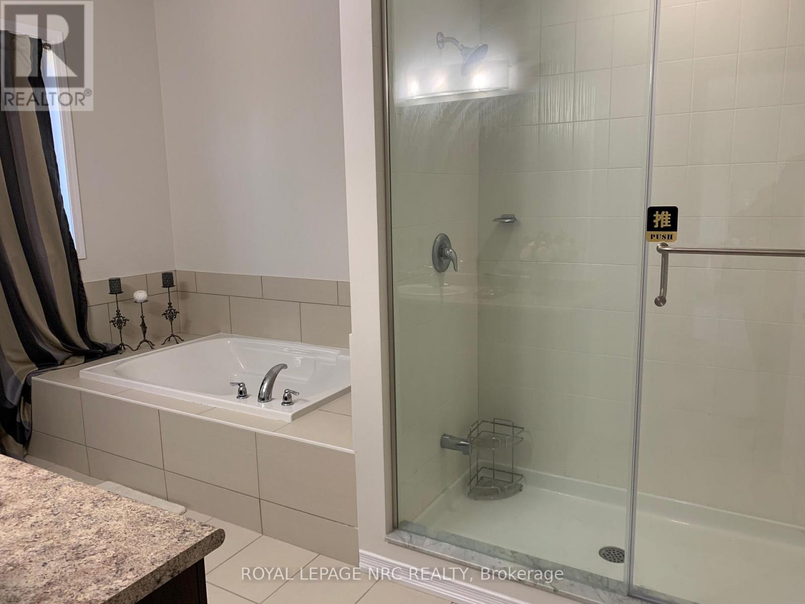 7969 Buckeye Crescent, Niagara Falls, Ontario  L2H 2Y6 - Photo 13 - X14033020