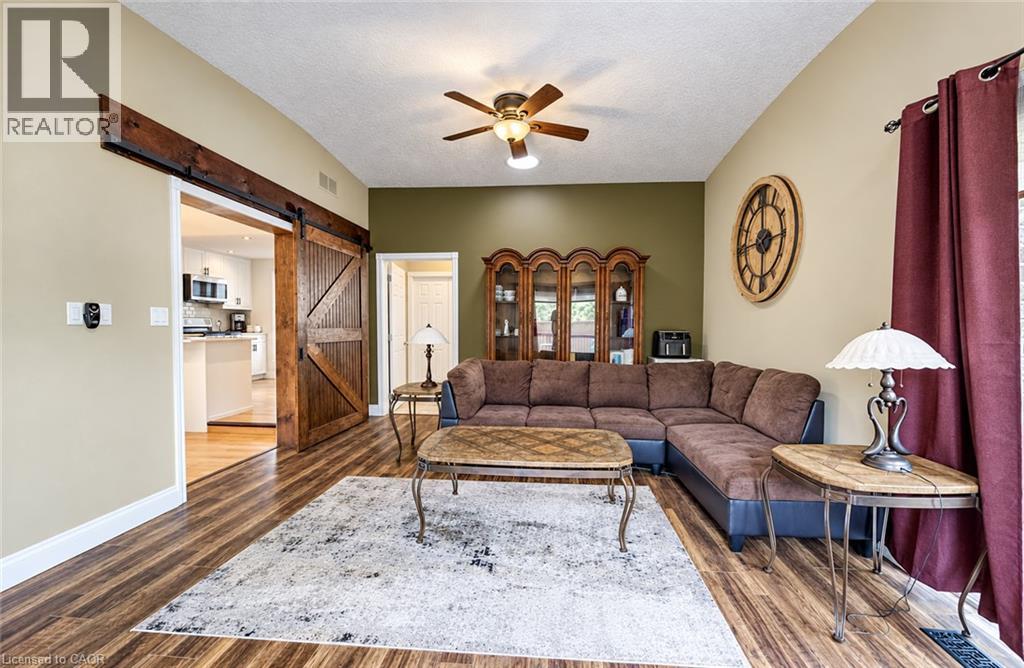 34 Braun Street, Kitchener, Ontario N2H 3R4 - Photo 14 - 40870874