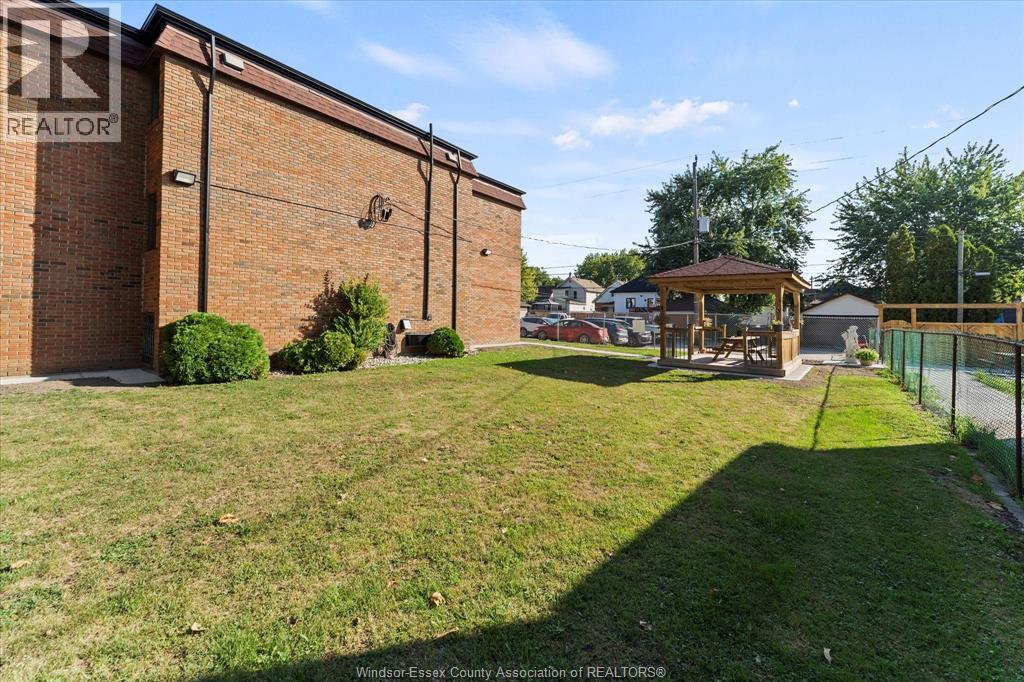 1160 Howard Unit# 201, Windsor, Ontario  N9A 1S7 - Photo 23 - 26025281