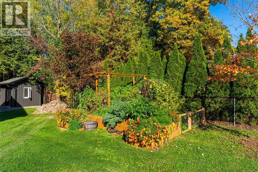 4072 Collingwood Street, Plympton-Wyoming, Ontario  N0N 1J6 - Photo 30 - 26025253