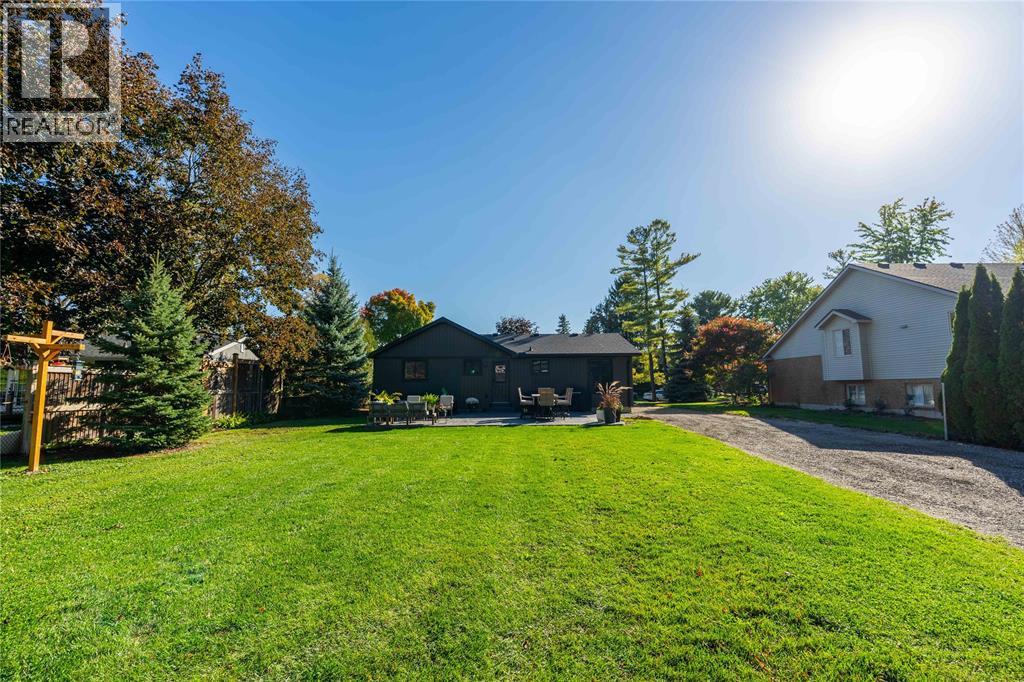 4072 Collingwood Street, Plympton-Wyoming, Ontario  N0N 1J6 - Photo 31 - 26025253