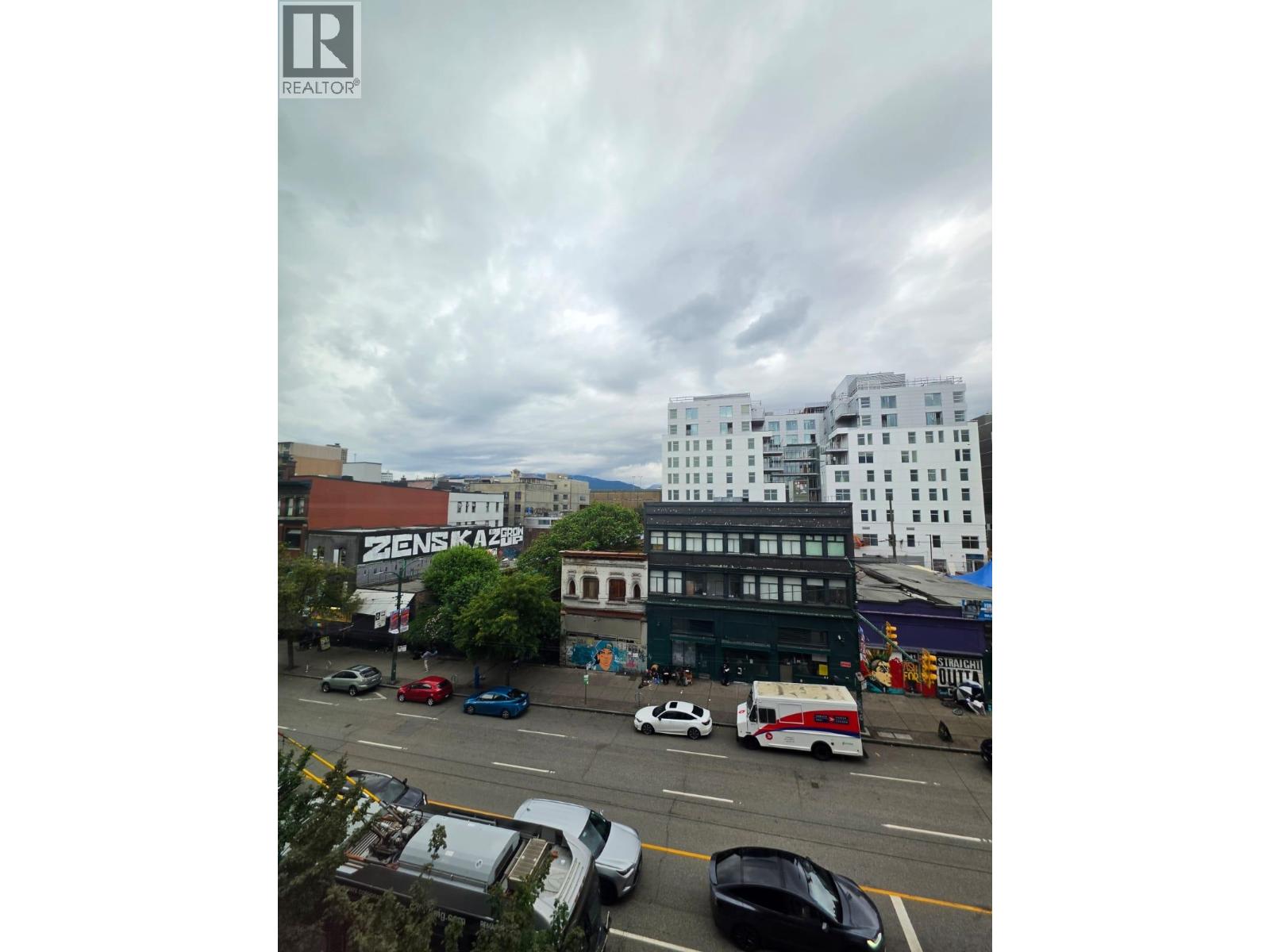 404 138 E HASTINGS STREET