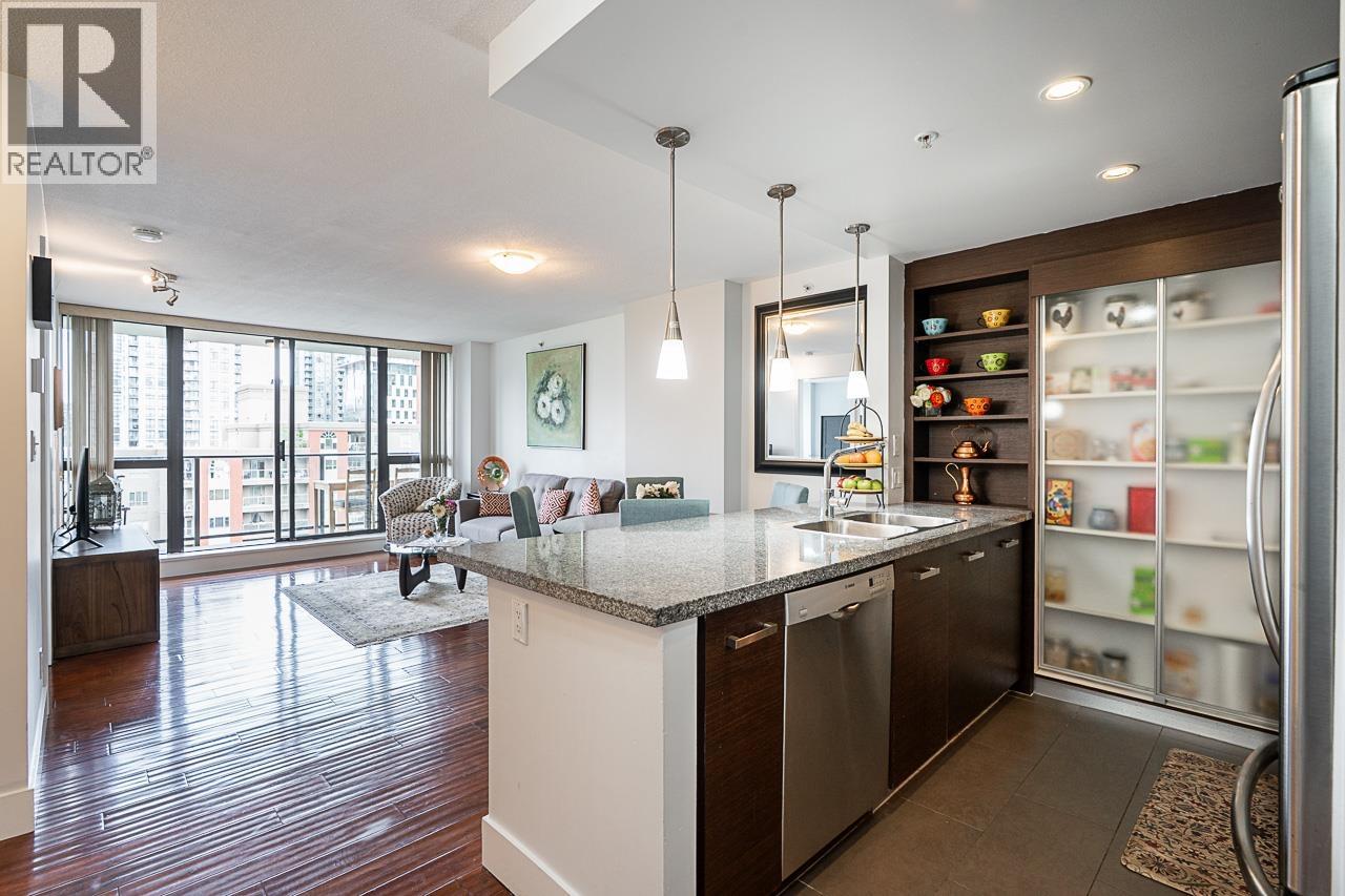 1203 2959 GLEN DRIVE, coquitlam, British Columbia
