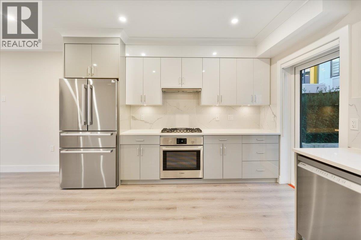 8303 French Street, Vancouver, British Columbia  V6P 4W3 - Photo 9 - R3175272