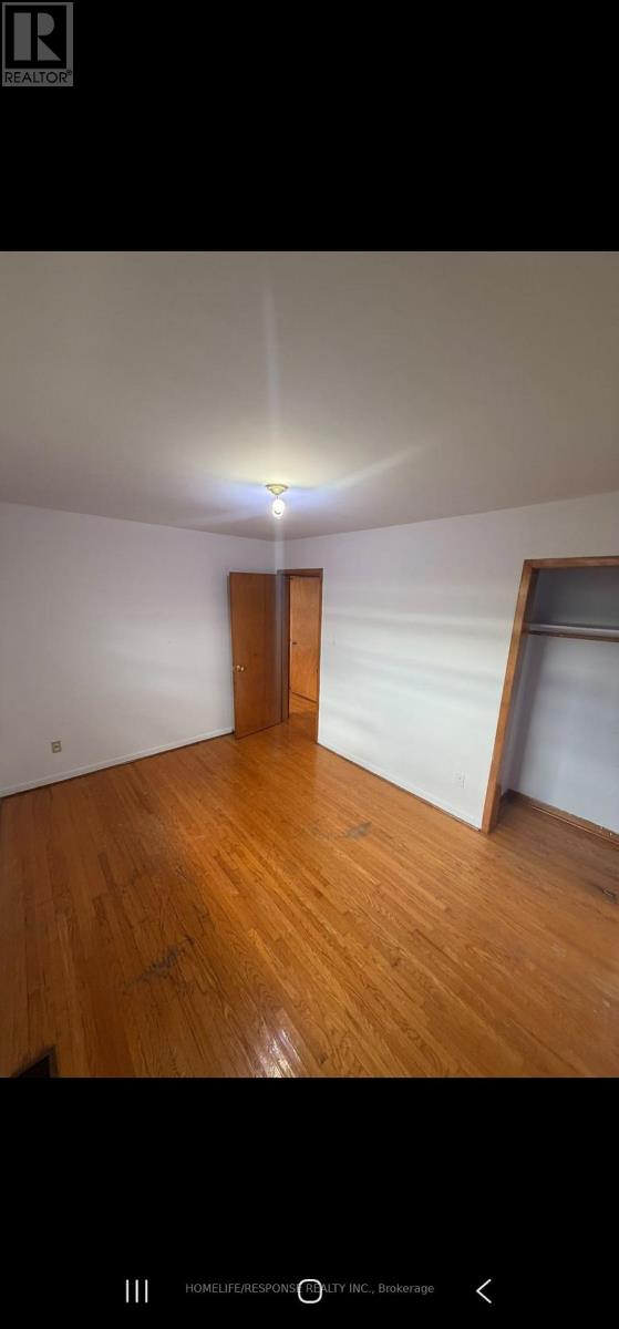 9 Songwood Drive, Toronto, Ontario  M9M 1X4 - Photo 12 - W14020216