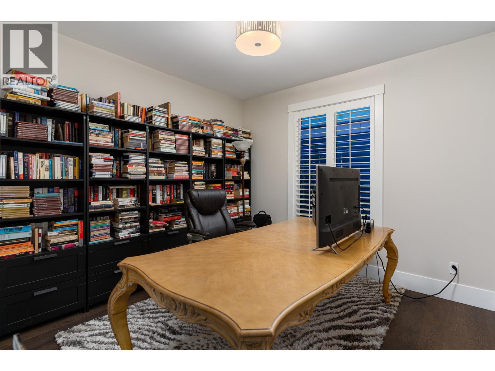 4168 HIGHLAND BOULEVARD