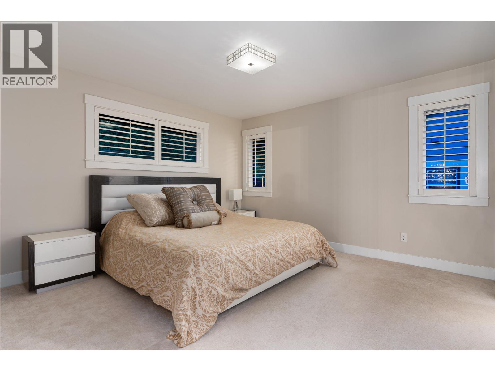 4168 HIGHLAND BOULEVARD