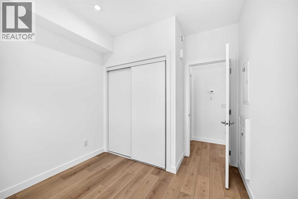 3611, 150 Carrington Gate NW