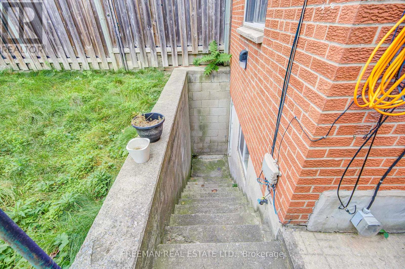 492 Manning Avenue, Toronto, Ontario  M6G 2V7 - Photo 42 - C14033028