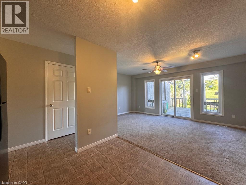 310 Parkvale Drive, Kitchener, Ontario  N2R 1Y7 - Photo 3 - 40871311