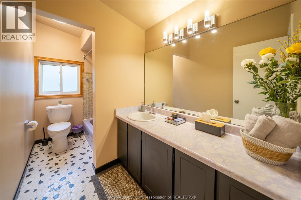 4369 Ashfield Crescent, Windsor, Ontario  N9G 2G8 - Photo 20 - 26025009