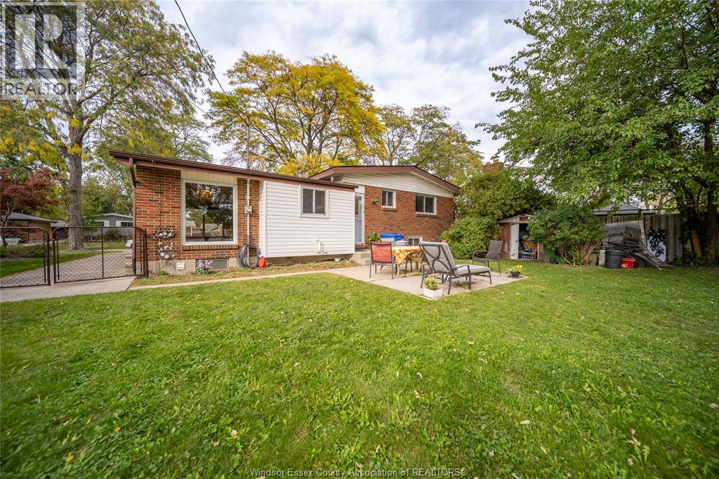 4369 Ashfield Crescent, Windsor, Ontario  N9G 2G8 - Photo 32 - 26025009