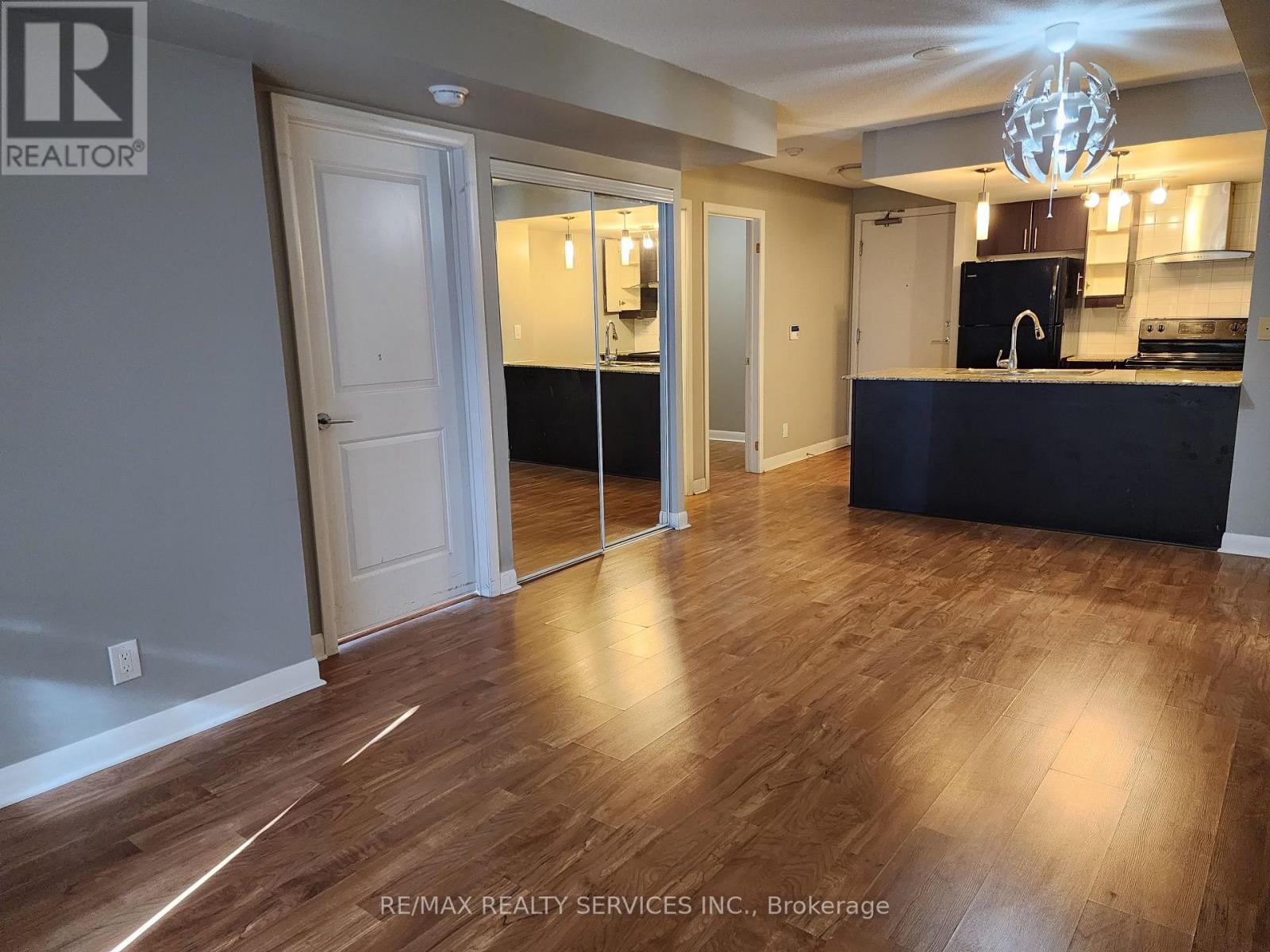 2009 - 190 Borough Drive, Toronto, Ontario  M1P 0B6 - Photo 12 - E13875474