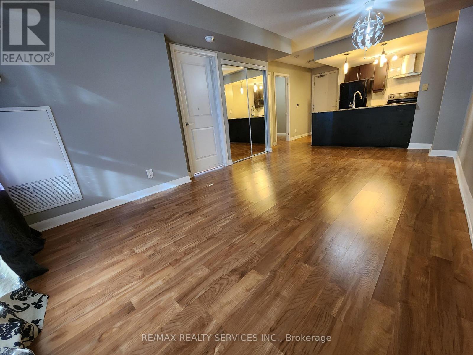 2009 - 190 Borough Drive, Toronto, Ontario  M1P 0B6 - Photo 14 - E13875474