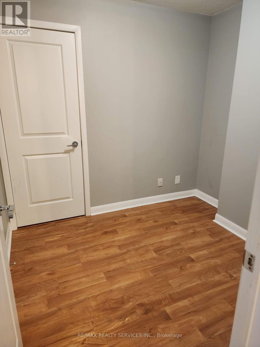 2009 - 190 Borough Drive, Toronto, Ontario  M1P 0B6 - Photo 18 - E13875474