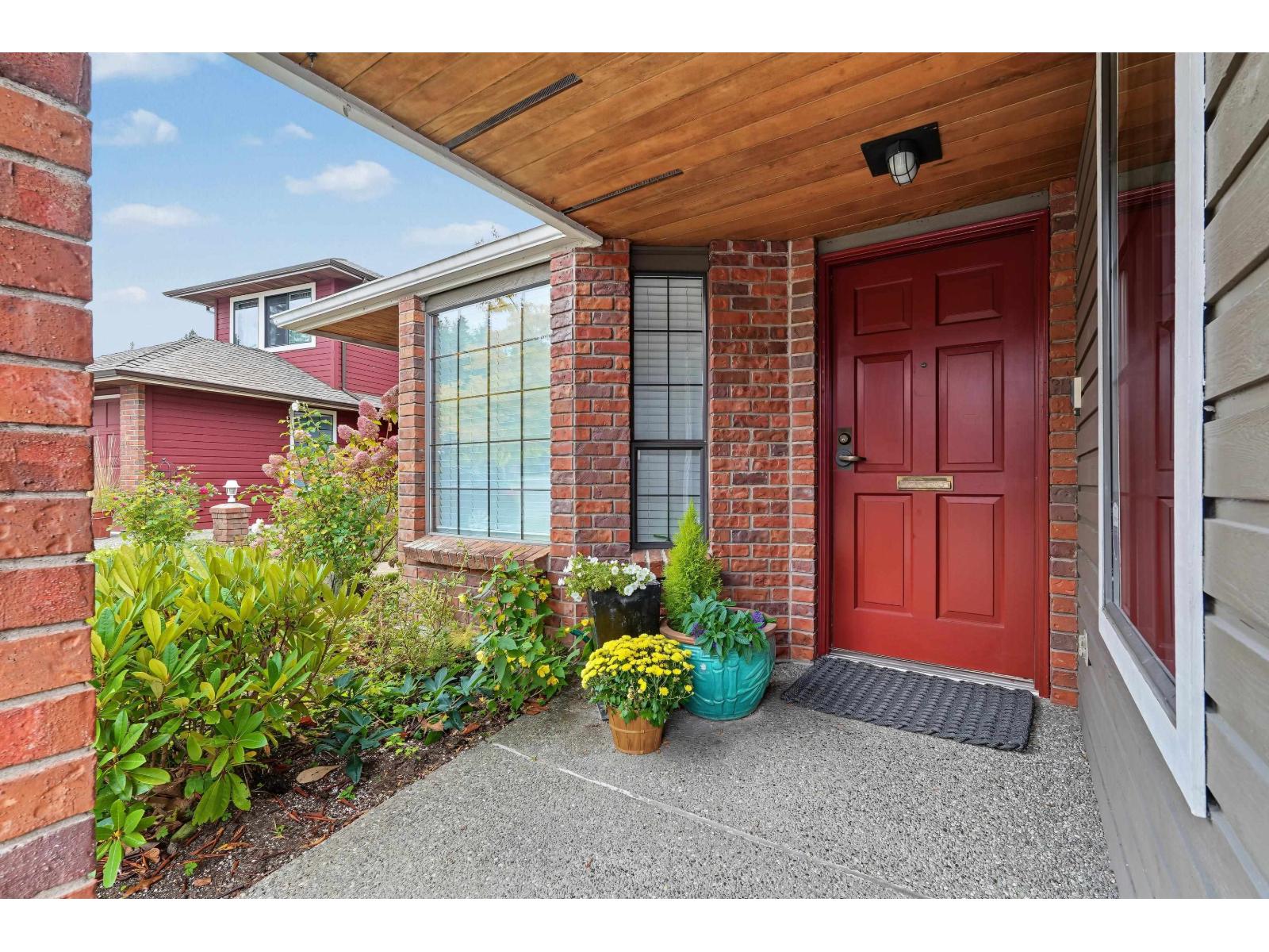 14972 Southmere Close, Surrey, British Columbia  V4A 7T6 - Photo 2 - R3175261