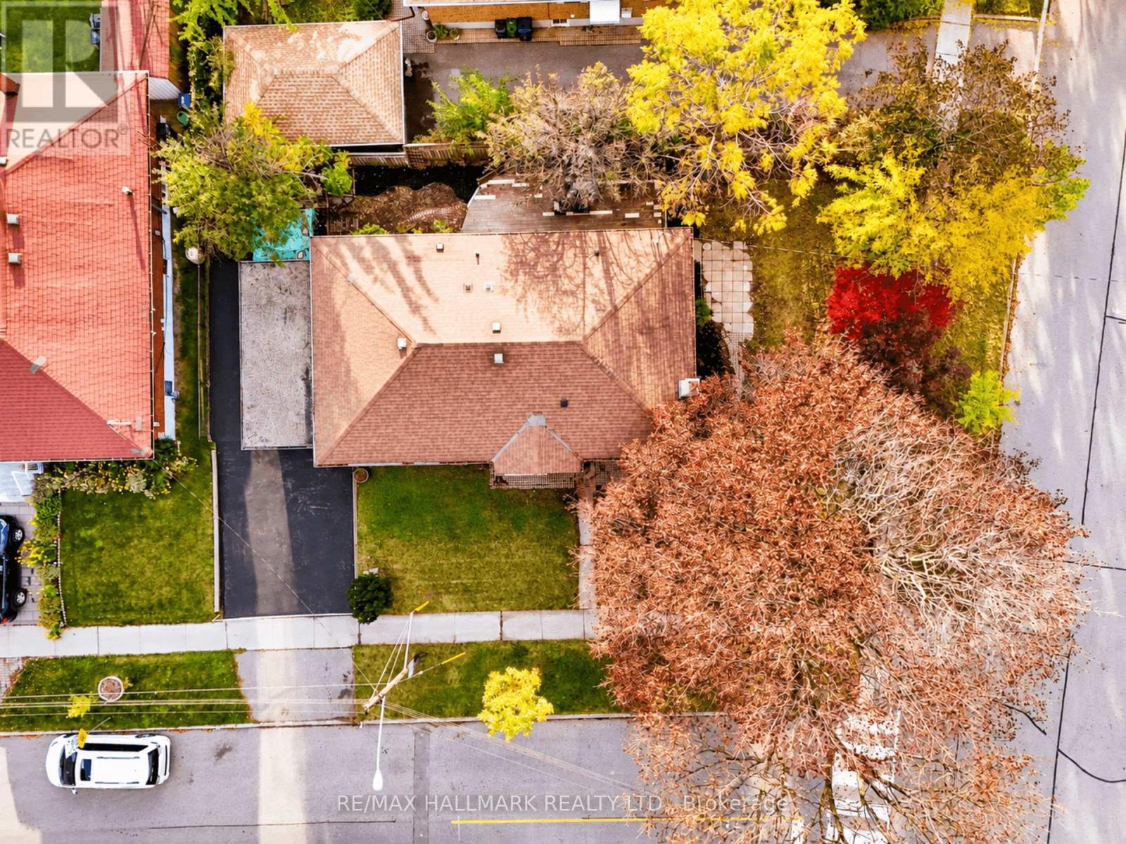 104 Benshire Drive, Toronto, Ontario  M1H 1M5 - Photo 2 - E14032978