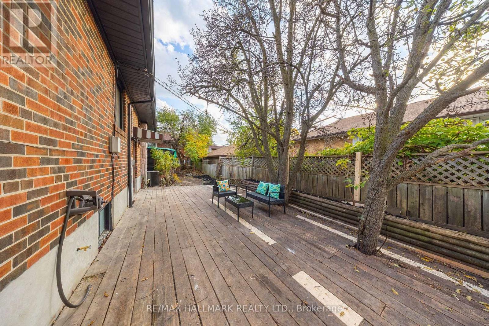 104 Benshire Drive, Toronto, Ontario  M1H 1M5 - Photo 38 - E14032978