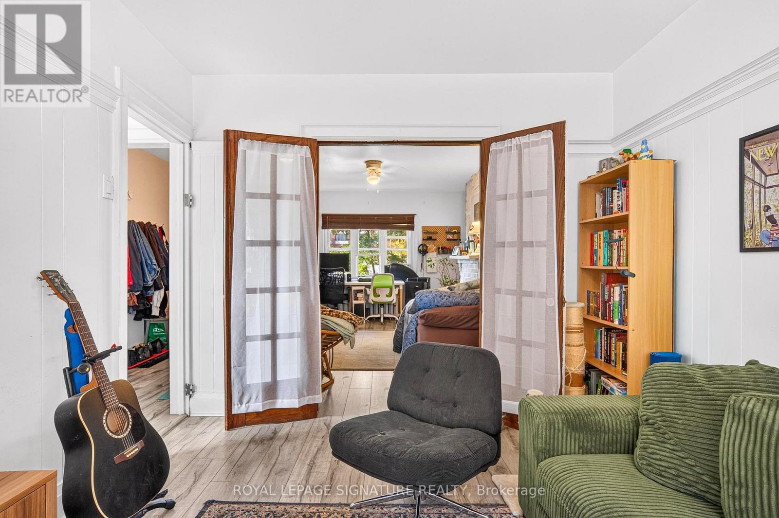 Main - 387 Leslie Street, Toronto, Ontario M4M 3E3 - Photo 5 - E14033004