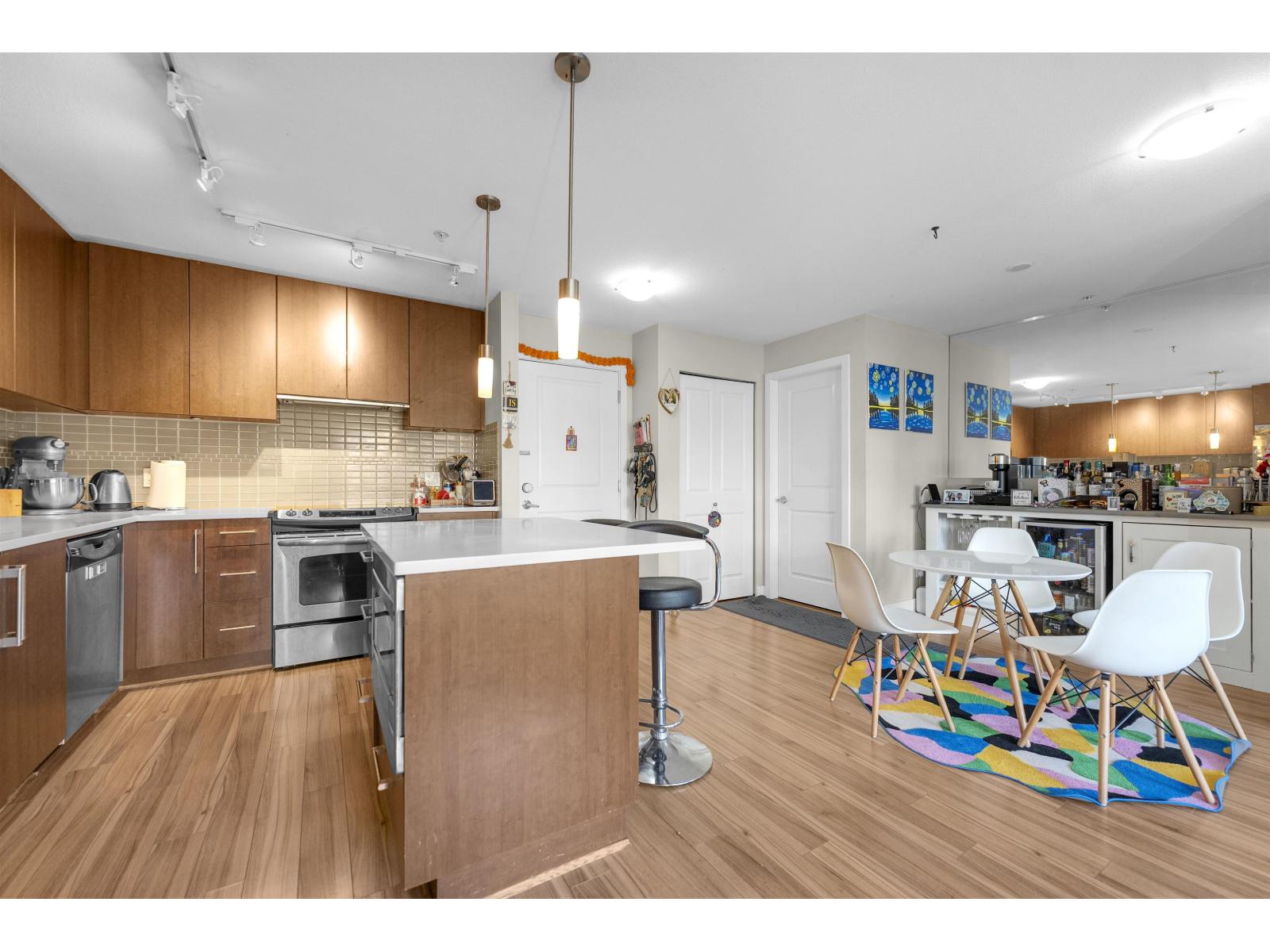 353 15850 26 Avenue, Surrey, British Columbia  V3Z 2N6 - Photo 3 - R3174316