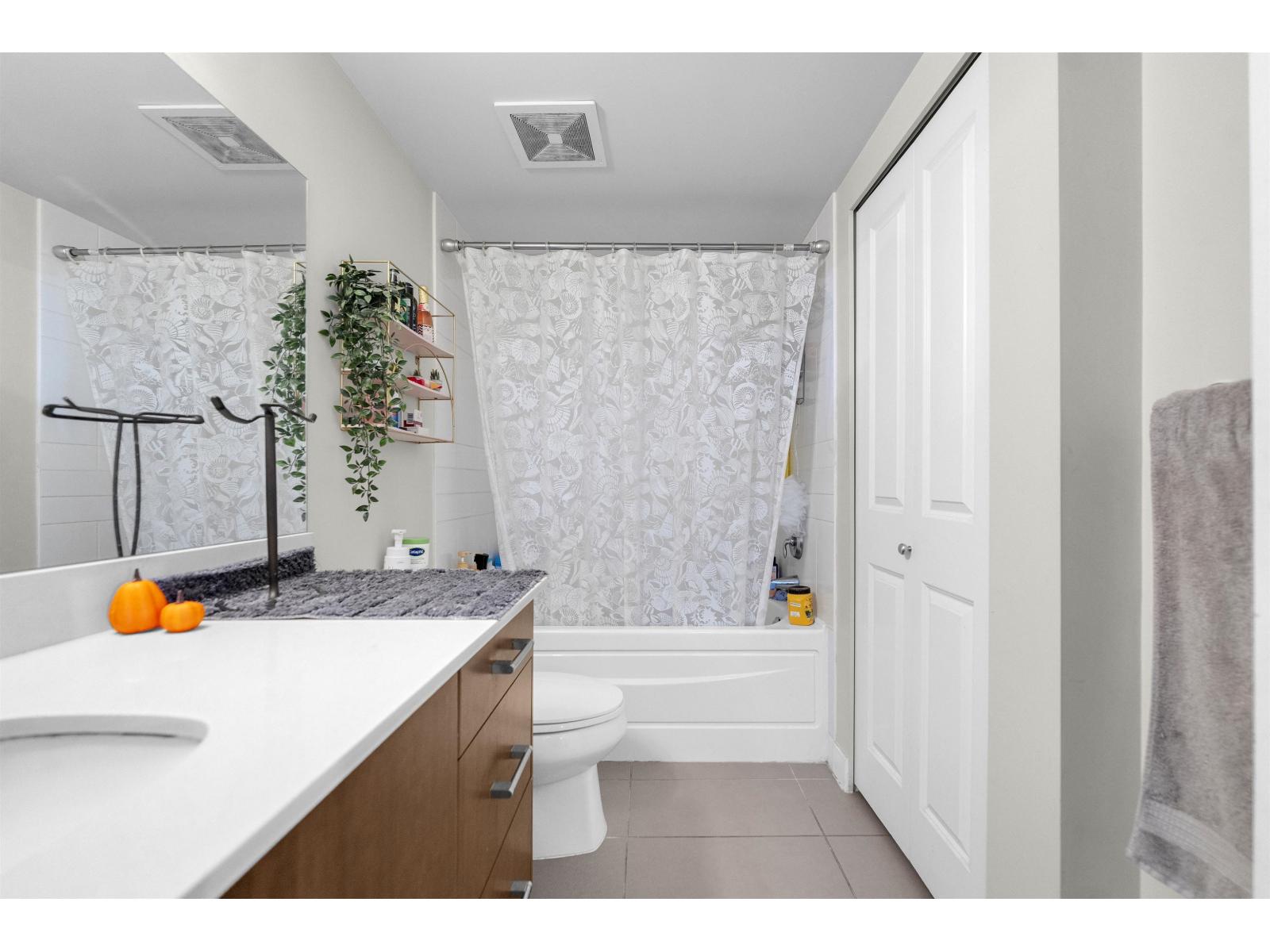 353 15850 26 Avenue, Surrey, British Columbia  V3Z 2N6 - Photo 22 - R3174316