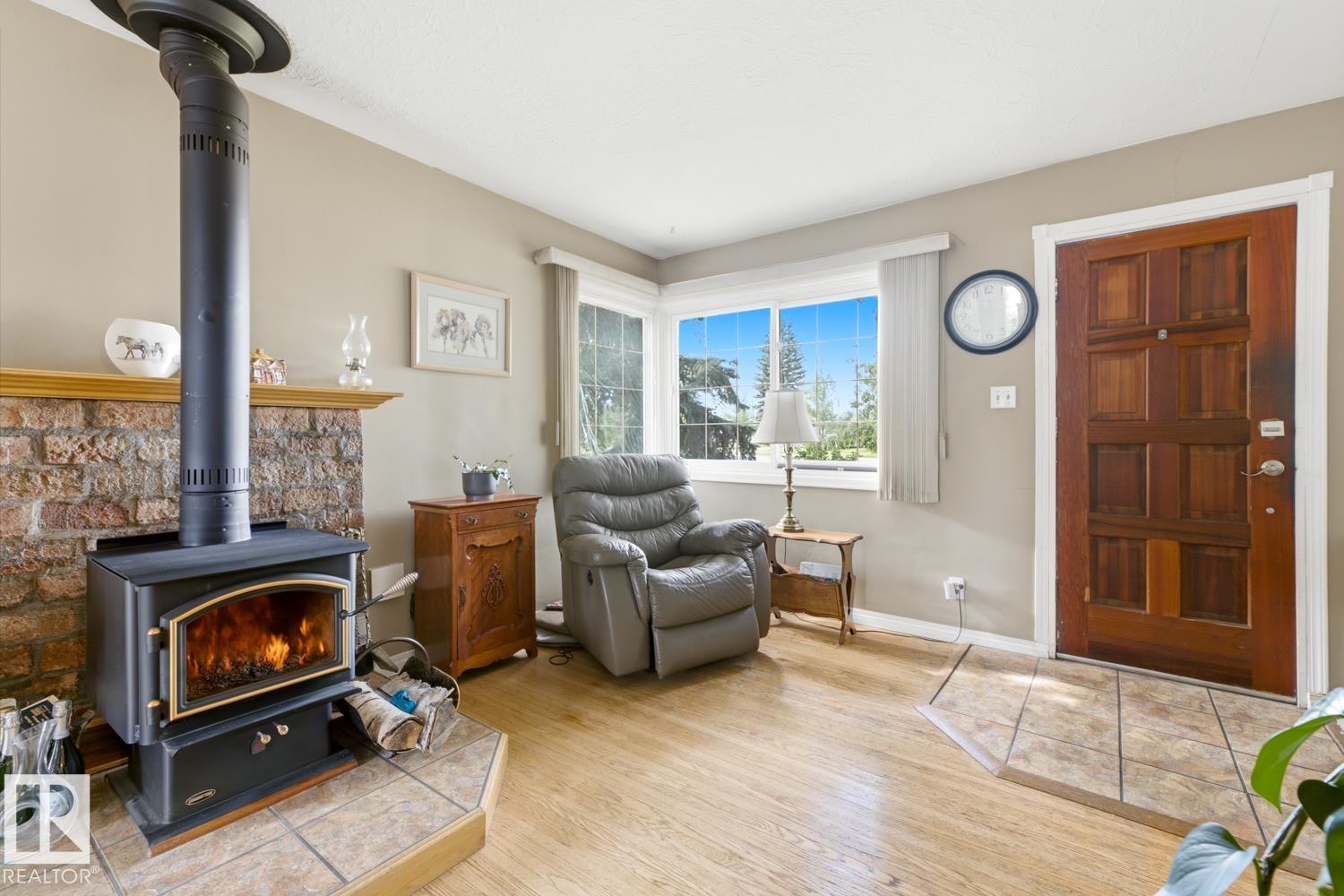 12115 141 ST NW