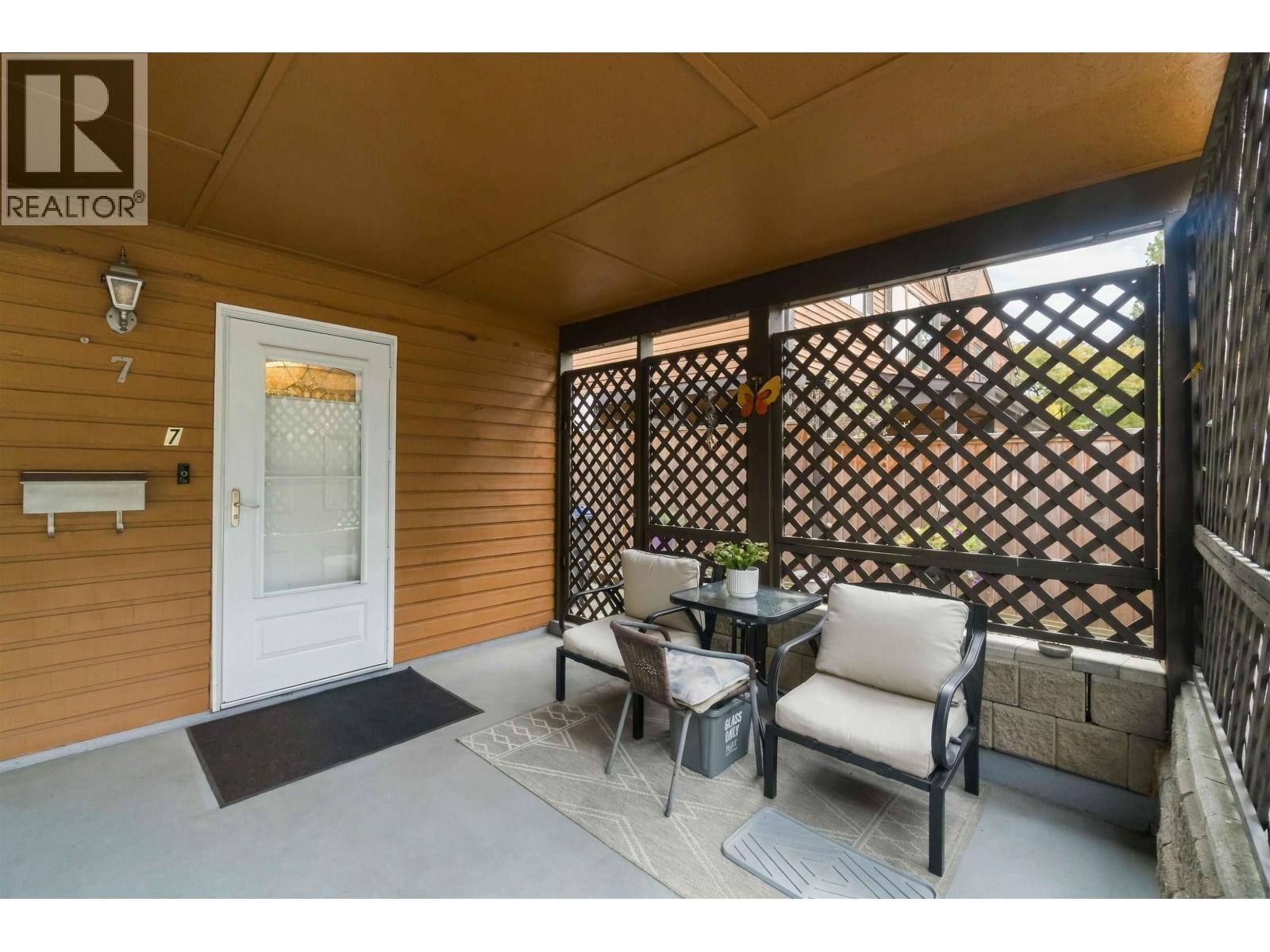 #7-2719 ST. MICHAEL STREET