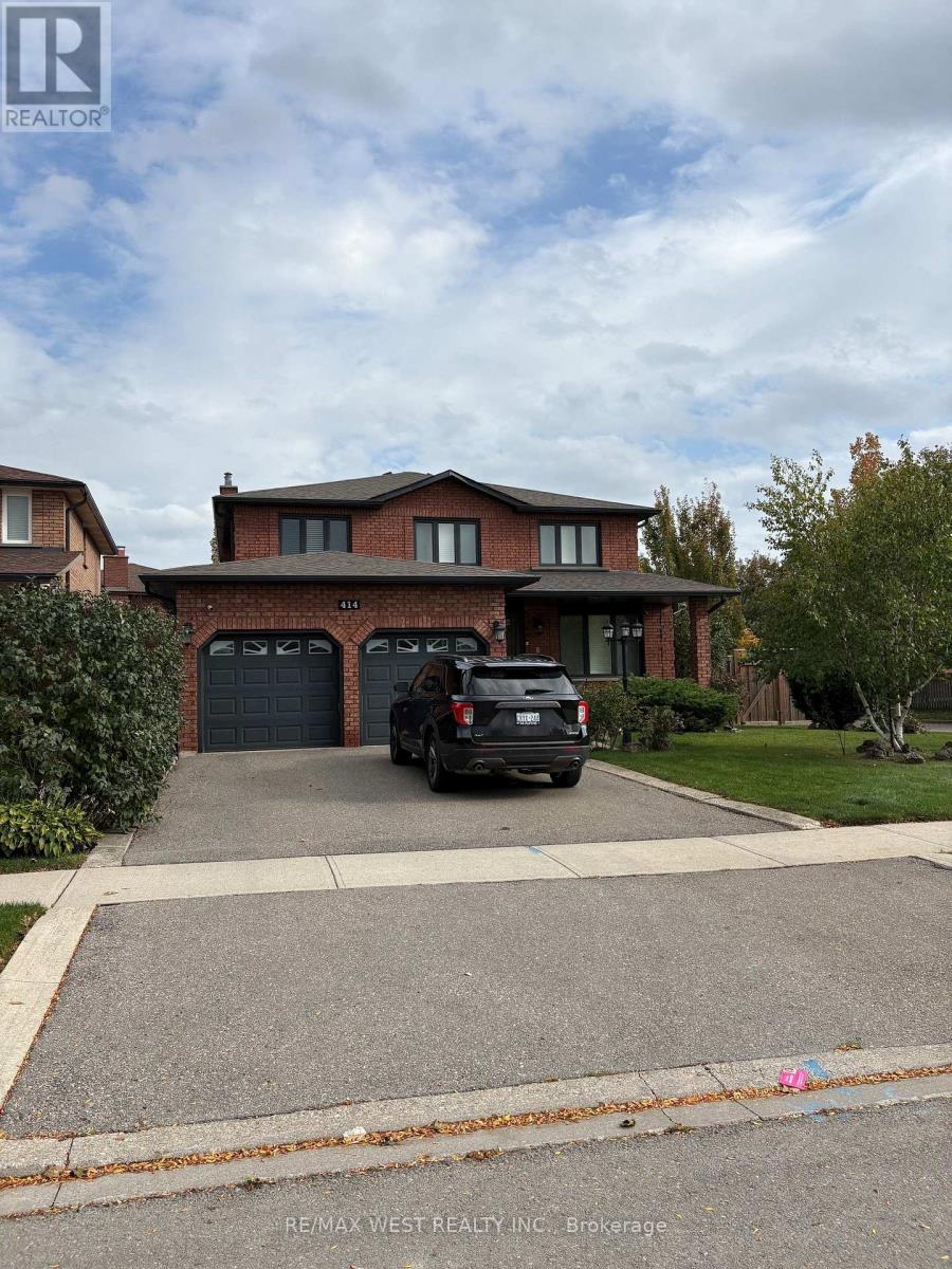 414 BELVIEW AVENUE, Vaughan, Ontario