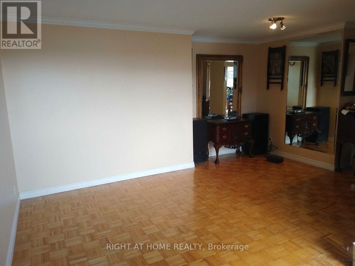 706 - 61 Markbrook Lane, Toronto, Ontario  M9V 5E7 - Photo 4 - W14032958