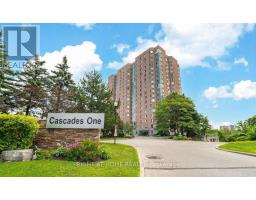 706 - 61 MARKBROOK LANE, Toronto, Ontario