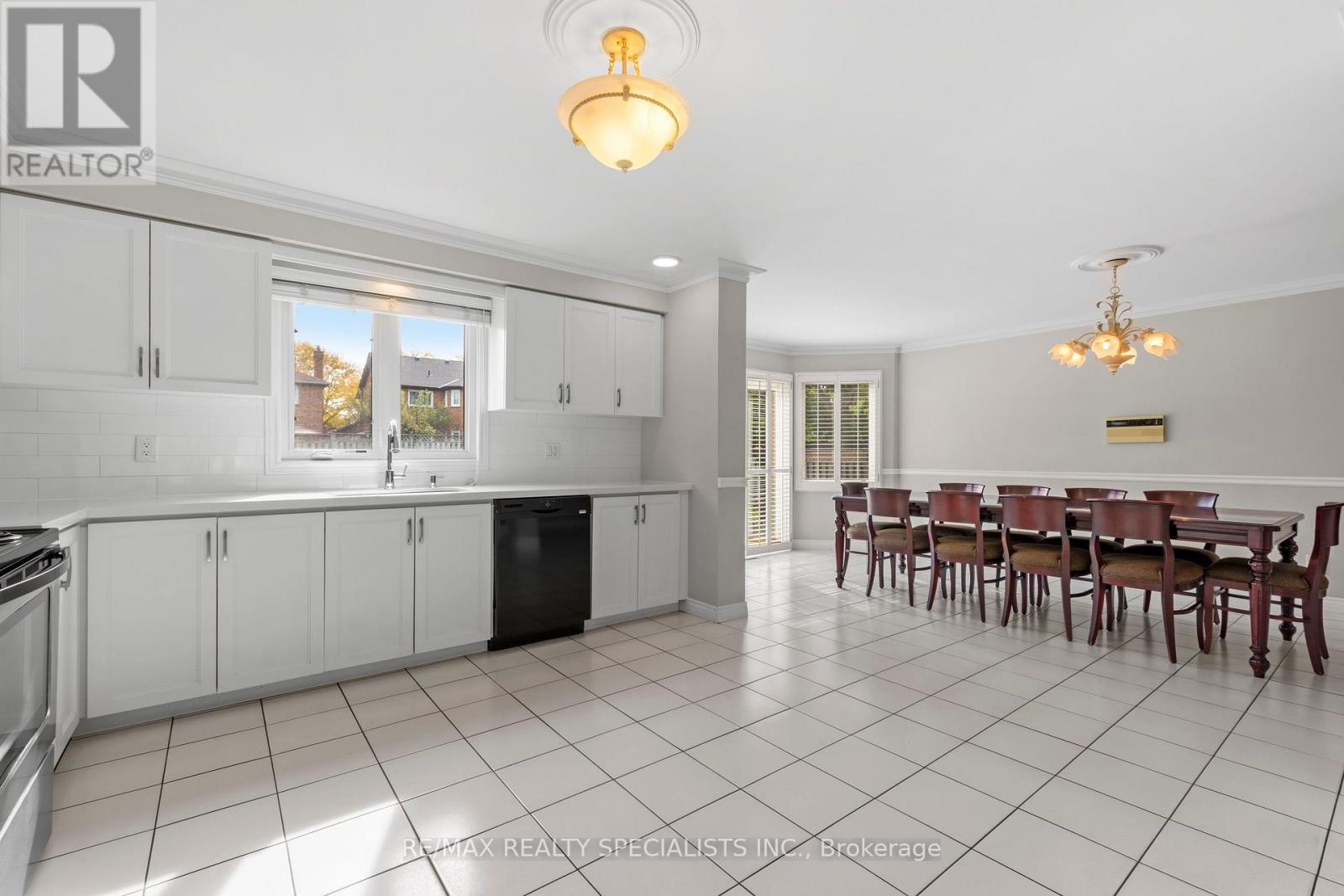 3022 Cornish Road, Mississauga, Ontario  L5L 4V5 - Photo 7 - W14032980