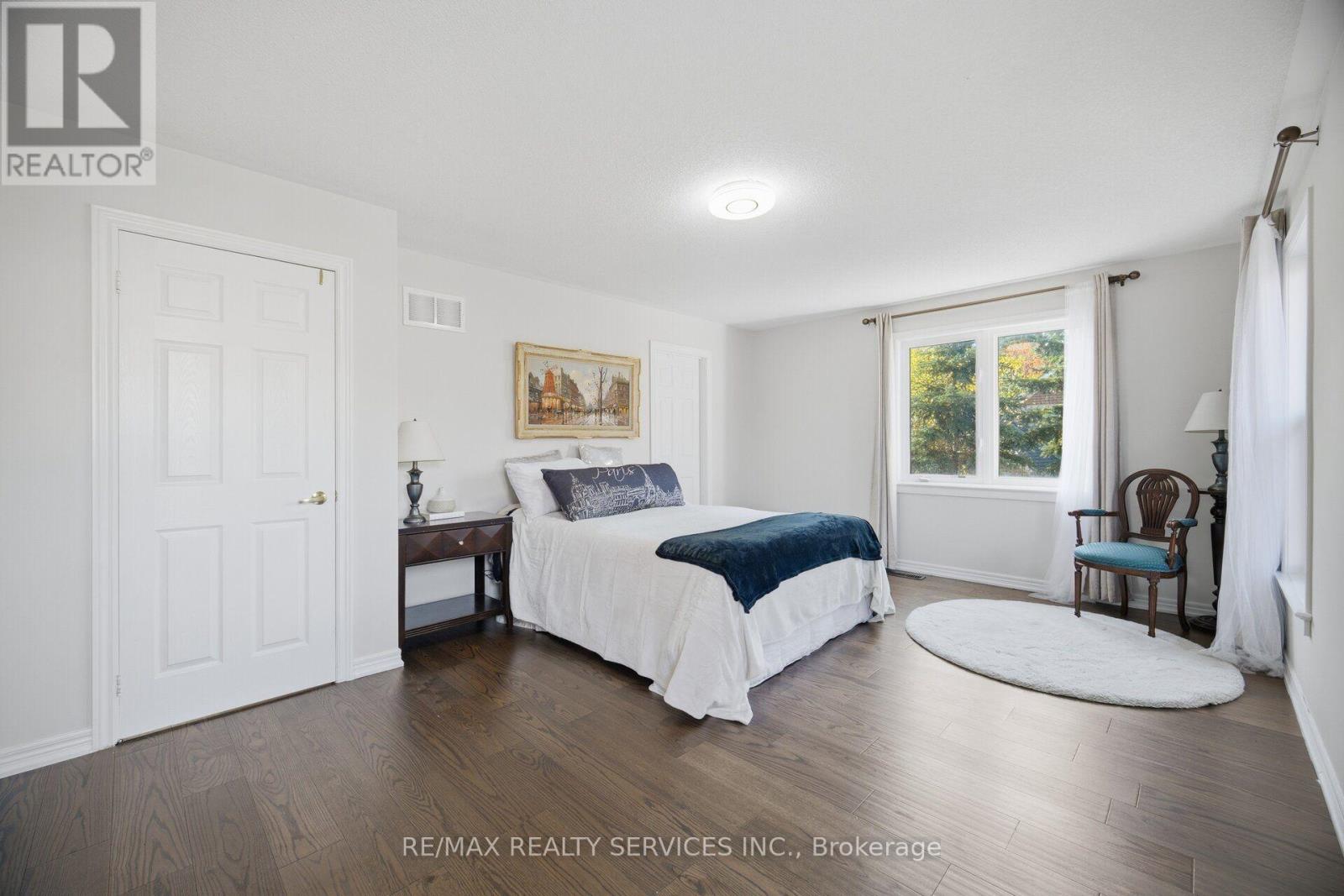76 North Riverdale Drive, Caledon, Ontario  L7C 1L1 - Photo 24 - W14033038