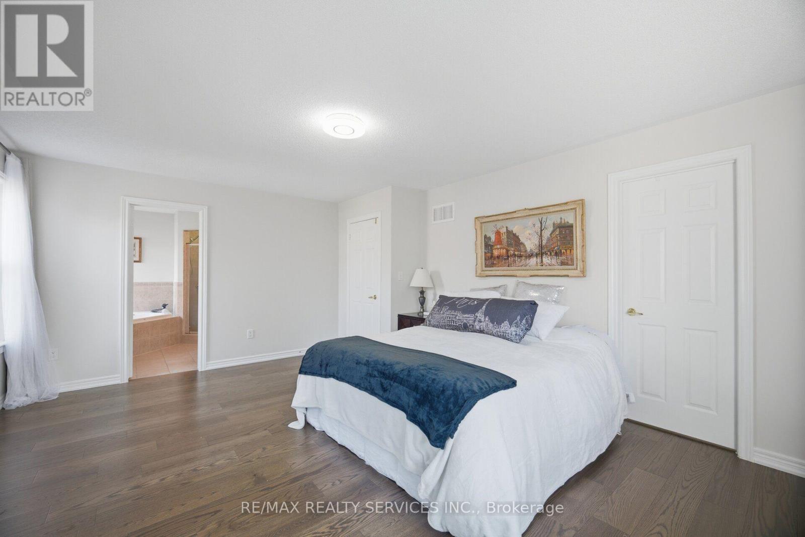 76 North Riverdale Drive, Caledon, Ontario  L7C 1L1 - Photo 25 - W14033038