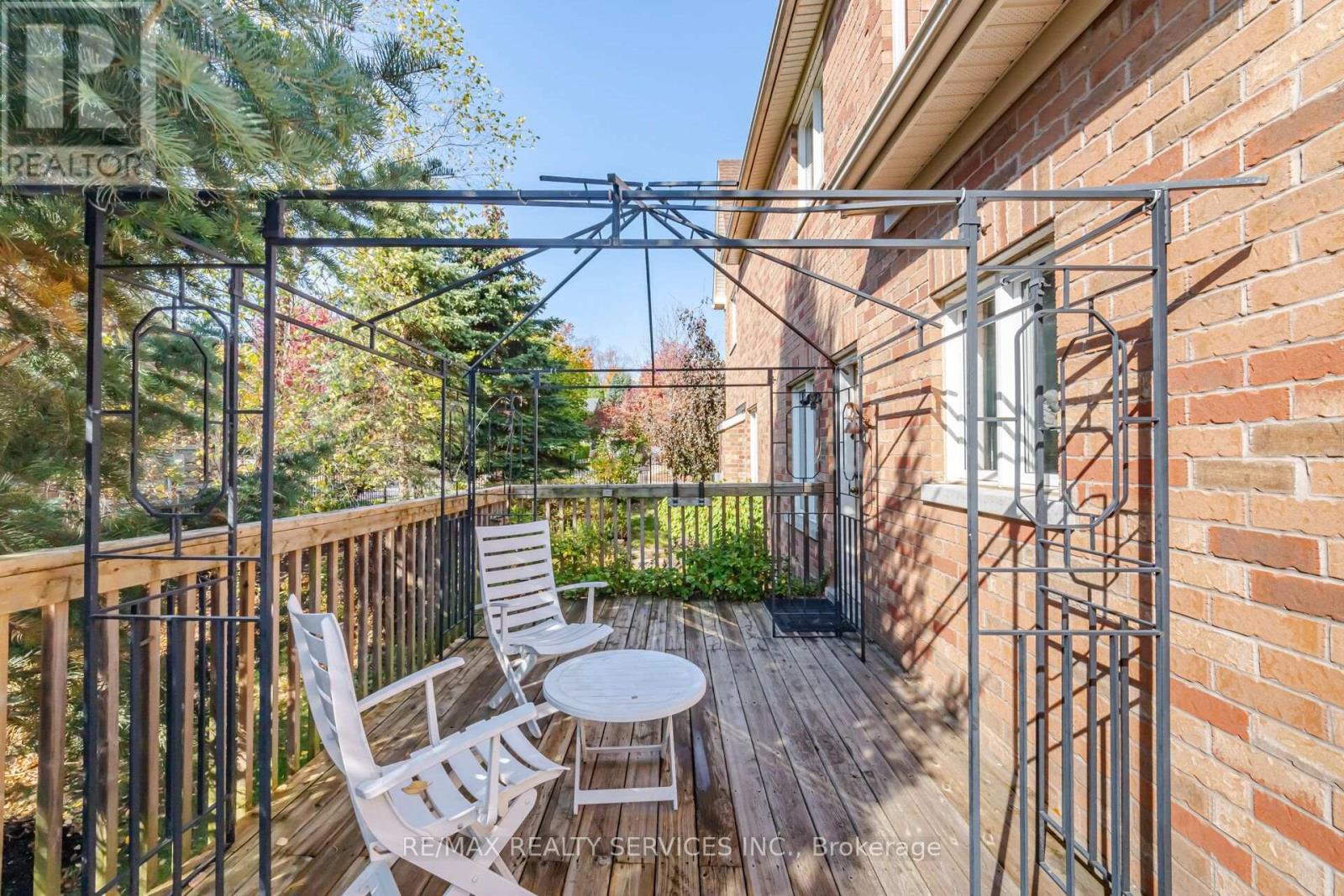 76 North Riverdale Drive, Caledon, Ontario  L7C 1L1 - Photo 46 - W14033038