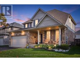25 HUNSBERGER DRIVE, Wilmot, Ontario