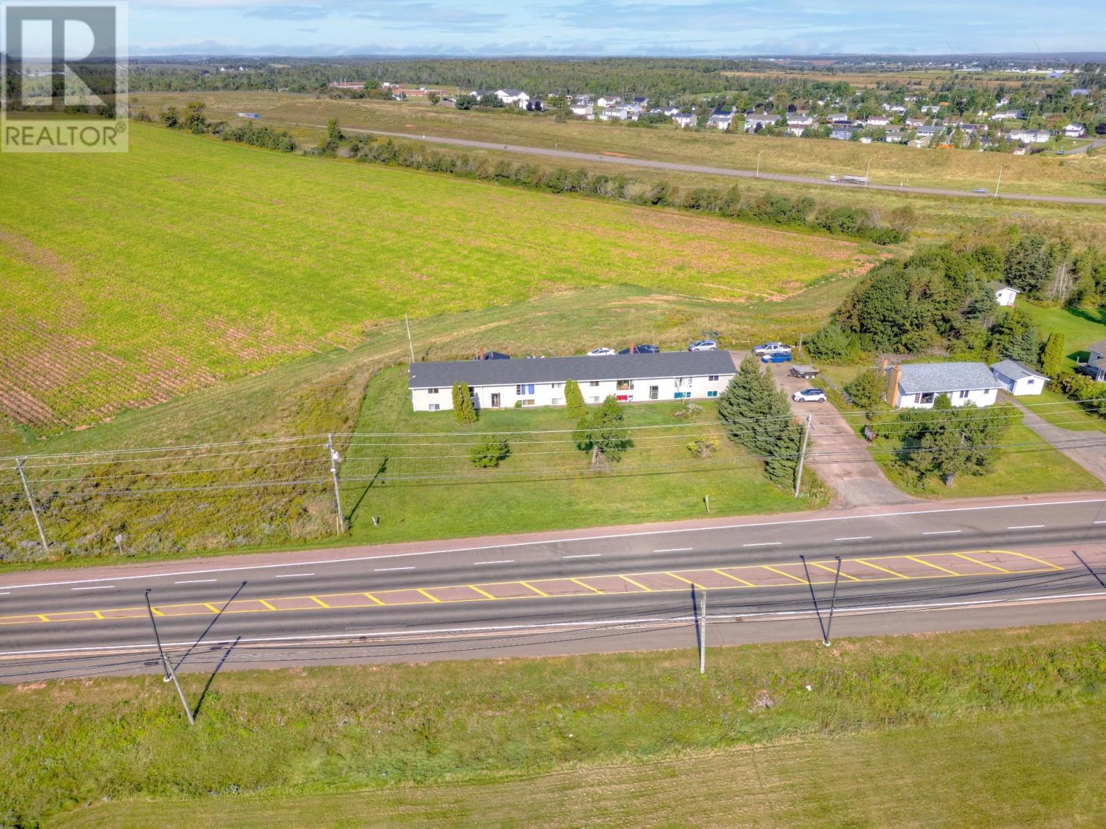 78 Main Street, Cornwall, Prince Edward Island  C0A 1H8 - Photo 1 - 202625820