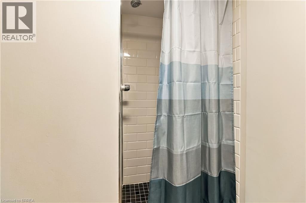 22 Applewood Crescent, Guelph, Ontario  N1H 6B2 - Photo 28 - 40867636